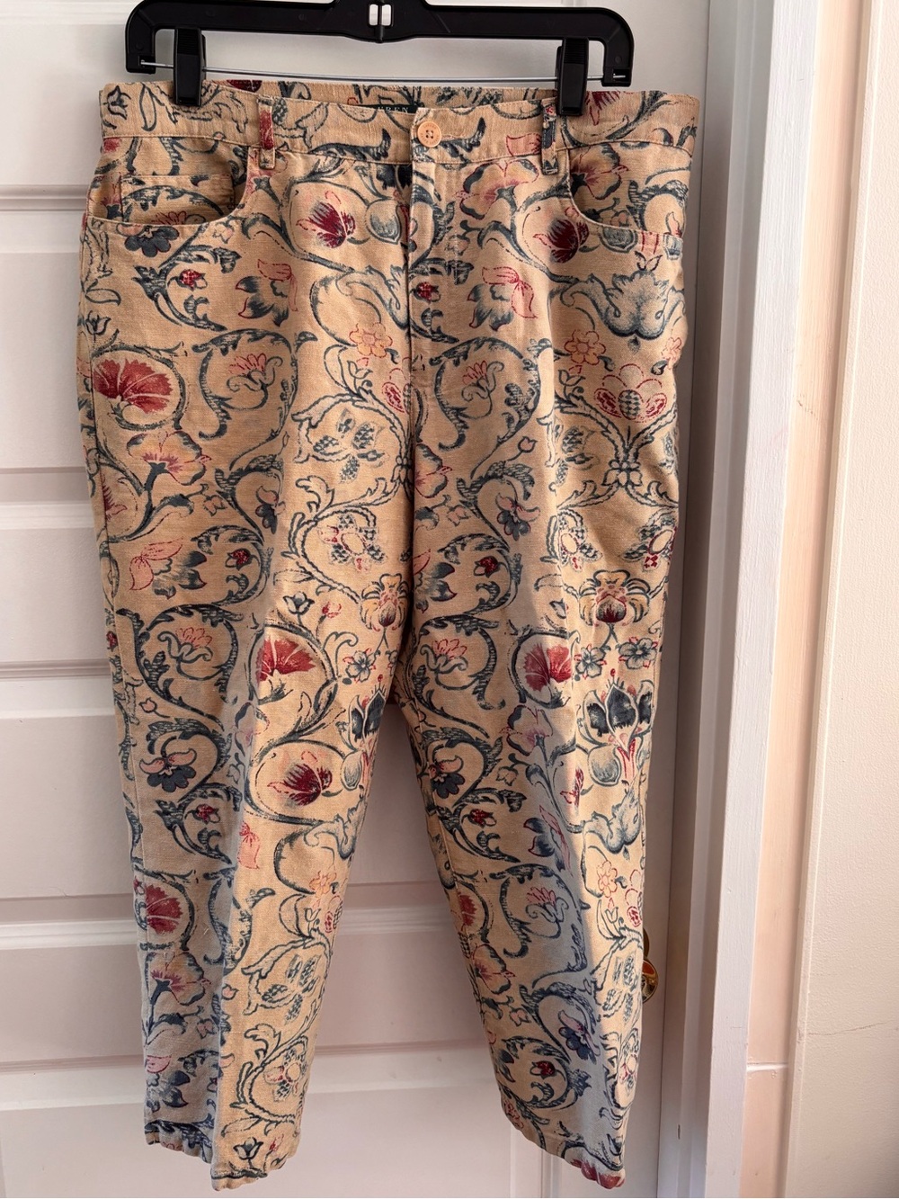 Women’s Ralph Lauren Linen/Cotton Floral Beige Pedal Pushers